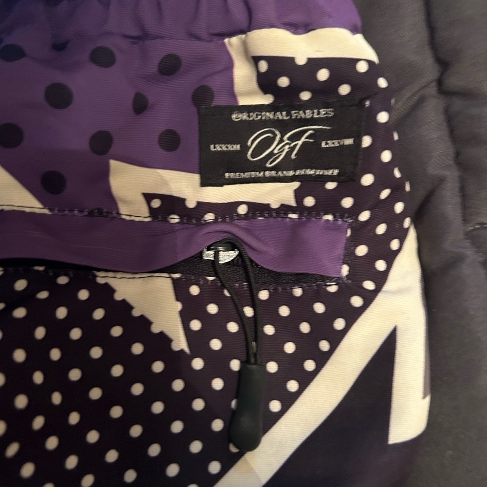 Original Fables shorts - Picture 4 of 4